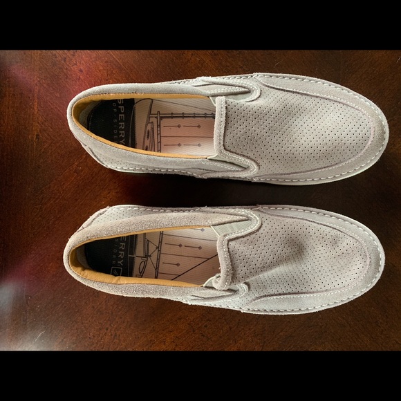sperry largo slip on